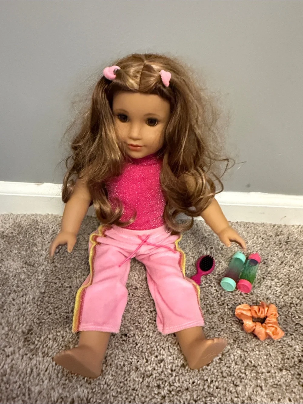 VEUC BARELY USED American girl doll LILA